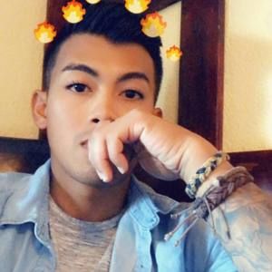 Meet your Posher, Bell